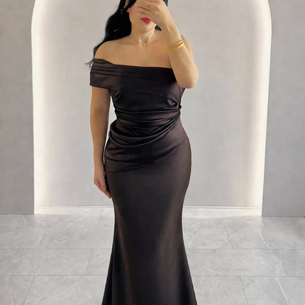 Collection image for: Veluto Brown