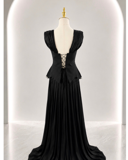 Elisia Dress